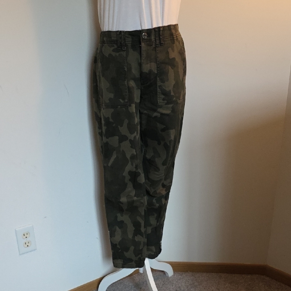 White House Black Market Women's Camo Jeans